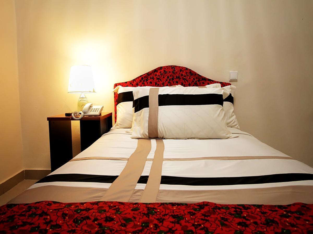 St Augustine Apart & Hotel Кигали Екстериор снимка
